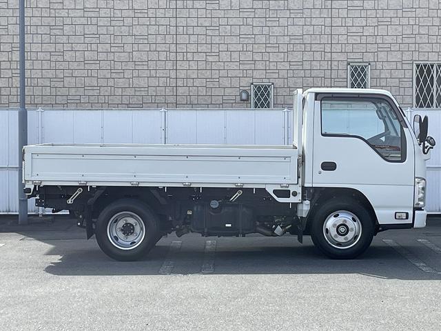 エルフトラック ３ｔ積・平ボディ・標準１０尺・ＡＴ（35枚目）