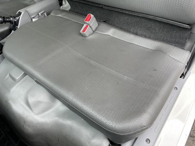 ダイナトラック 2t積・パネルバン・垂直パワーゲート600kg・左サイドドア(43枚目)