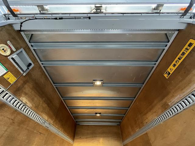 エルフトラック ２ｔ積・アルミバン・跳ね上げパワーゲート１０００ｋｇ（25枚目）