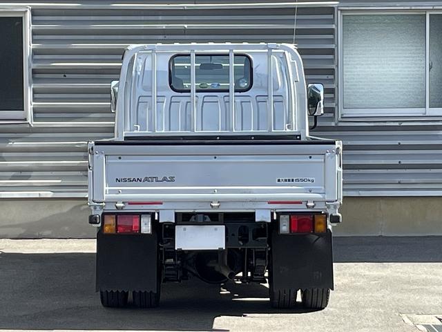 アトラストラック １．５５ｔ積・平ボディ・４ＷＤ・５ＭＴ（3枚目）