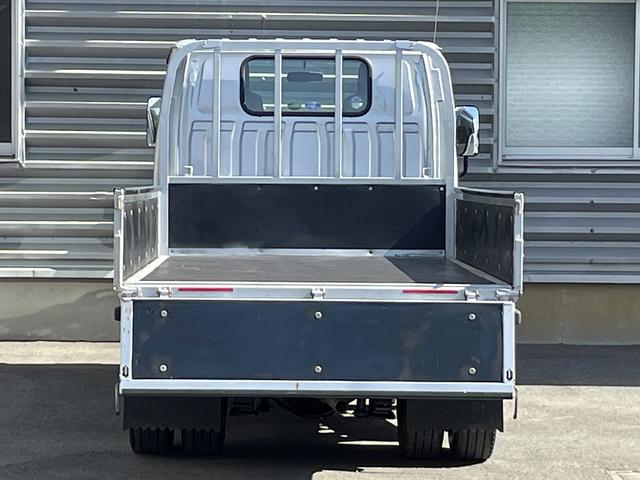 アトラストラック １．５５ｔ積・平ボディ・４ＷＤ・５ＭＴ（4枚目）