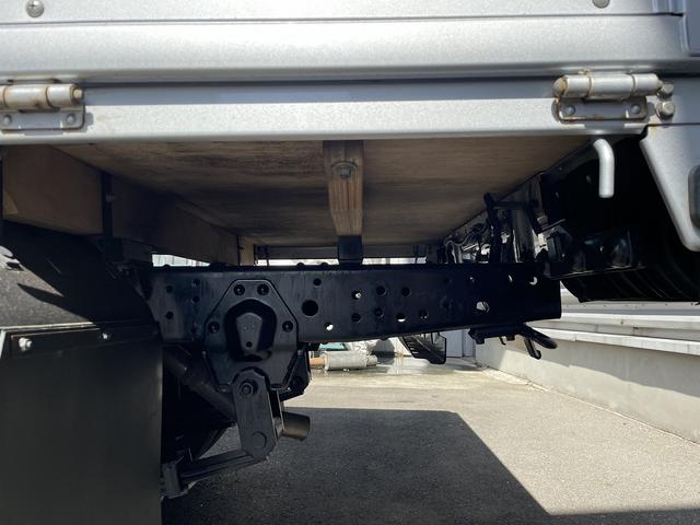 アトラストラック １．５５ｔ積・平ボディ・４ＷＤ・５ＭＴ（13枚目）