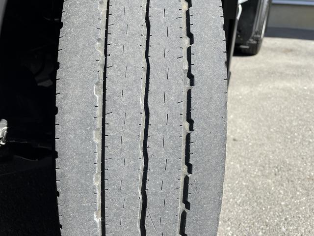 アトラストラック １．５５ｔ積・平ボディ・４ＷＤ・５ＭＴ（15枚目）