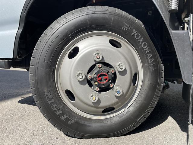 アトラストラック １．５５ｔ積・平ボディ・４ＷＤ・５ＭＴ（26枚目）
