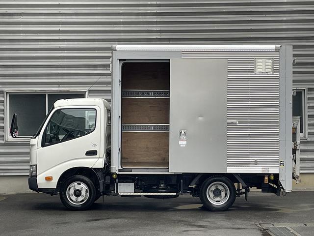 トヨエース 2t積・アルミバン・AT・垂直パワーゲート600kg(4枚目)