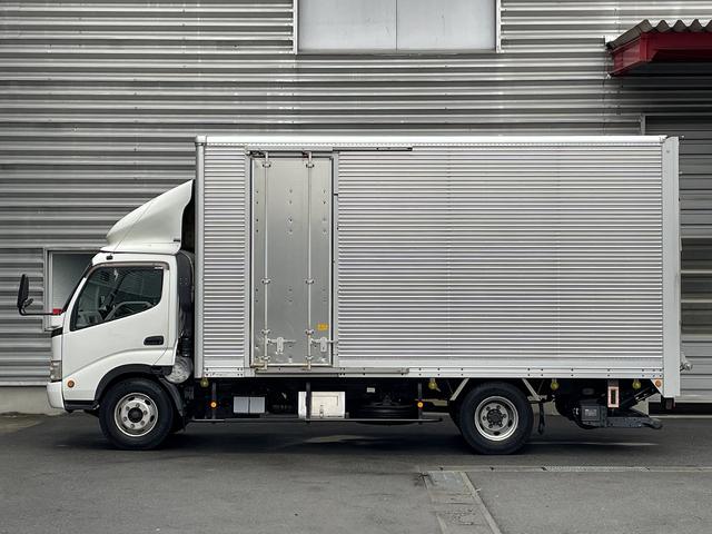 デュトロ 3.45t積・アルミバン・跳ね上げパワーゲート2000kg(3枚目)
