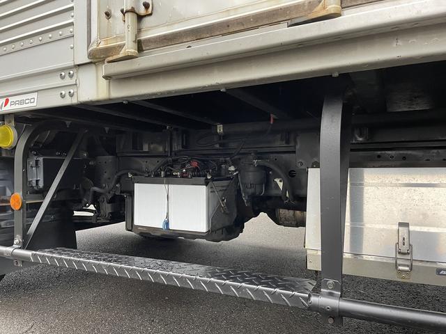 デュトロ 3.45t積・アルミバン・跳ね上げパワーゲート2000kg(9枚目)