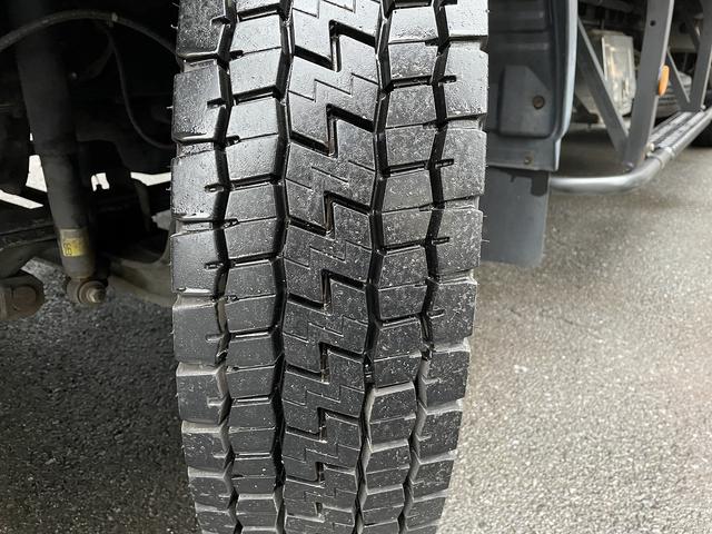 デュトロ 3.45t積・アルミバン・跳ね上げパワーゲート2000kg(13枚目)