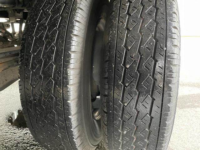 エルフトラック 2t積・アルミバン・AT・標準10尺・低床・左サイドドア(16枚目)