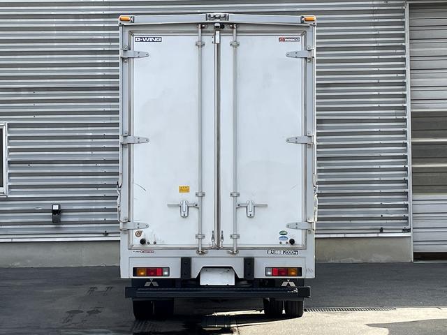 キャンター 2t積・アルミウイング・標準ロング・5MT・ラッシング2段(4枚目)