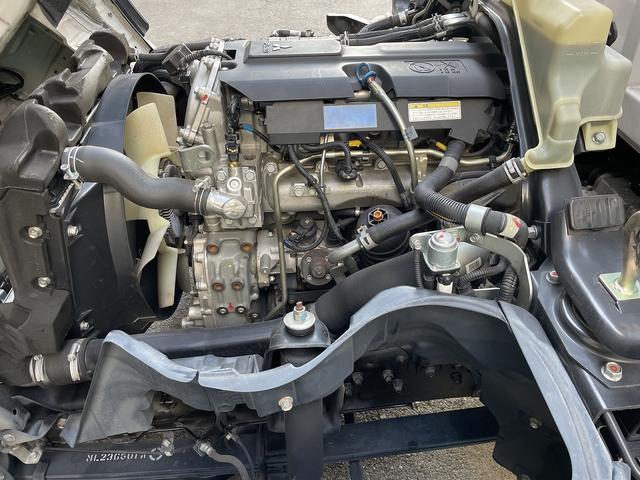 キャンター 2t積・アルミウイング・標準ロング・5MT・ラッシング2段(31枚目)