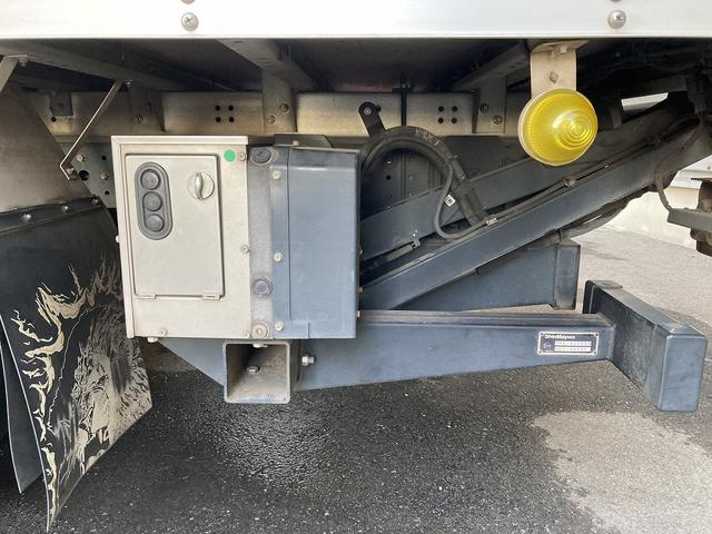 キャンター 2t積・アルミバン・跳上パワーゲート1000kg・サイドドア(12枚目)