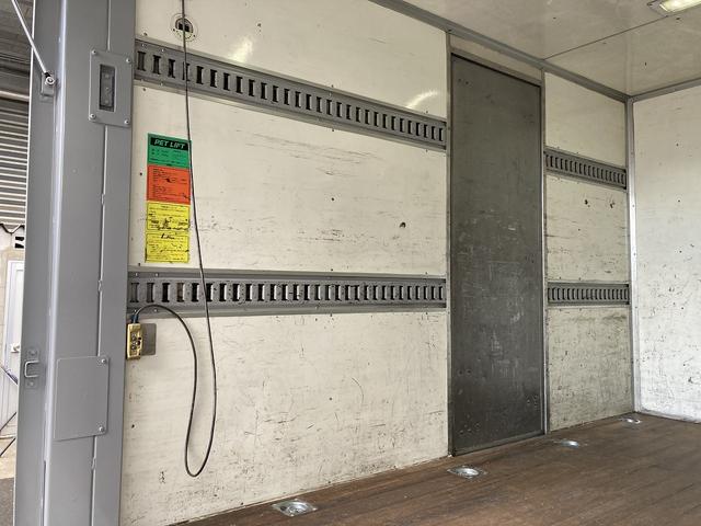 デュトロ 1.95t積・アルミバン・垂直パワーゲート600kg(25枚目)