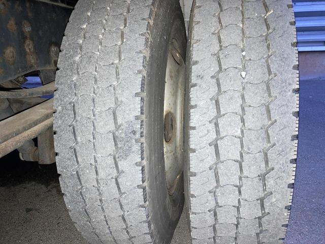 エルフトラック ２ｔ積・アルミバン・ＳＡＴ・垂直パワーゲート８００ｋｇ（10枚目）