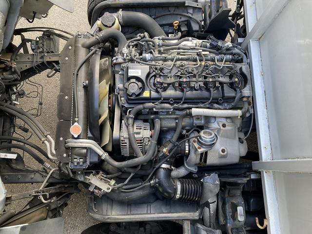 アトラストラック １．４５ｔ積・低床・幌ウイング・５ＭＴ・総重量３８７５ｋｇ（10枚目）