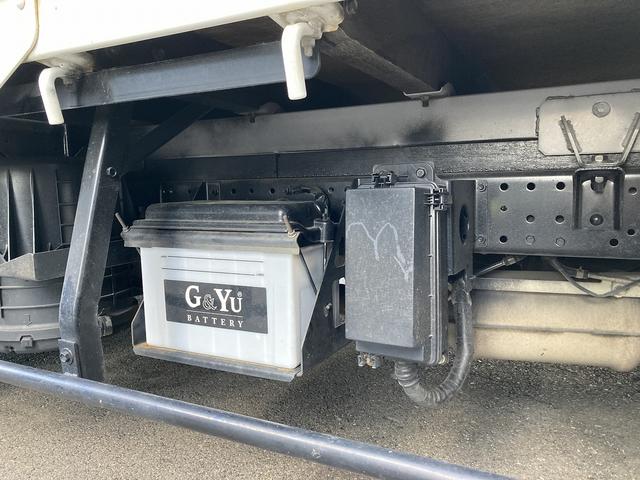 アトラストラック １．４５ｔ積・低床・幌ウイング・５ＭＴ・総重量３８７５ｋｇ（13枚目）