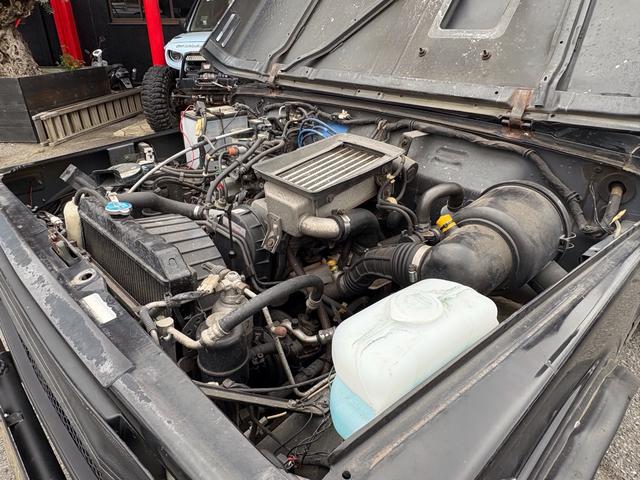 ジムニー スコットリミテッド AC PS 5MT 純正色 社外リーフリフトアップ 改造公認車 R3年小型貨物登録車 社外前後バンパーシシ狩りバンパー大 社外タンクガード 社外マフラー 社外ハンドル 社外AW MTタイヤ 社外ノブ(46枚目)