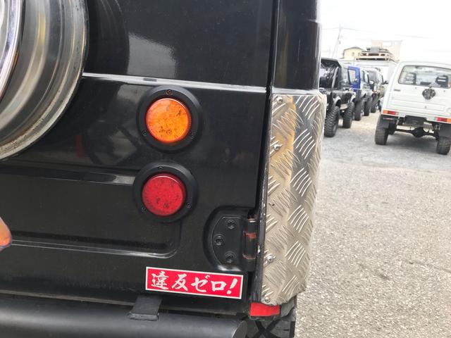ジムニー スコットリミテッド AC PS 5MT 純正色 社外リーフリフトアップ 改造公認車 R3年小型貨物登録車 社外前後バンパーシシ狩りバンパー大 社外タンクガード 社外マフラー 社外ハンドル 社外AW MTタイヤ 社外ノブ(54枚目)