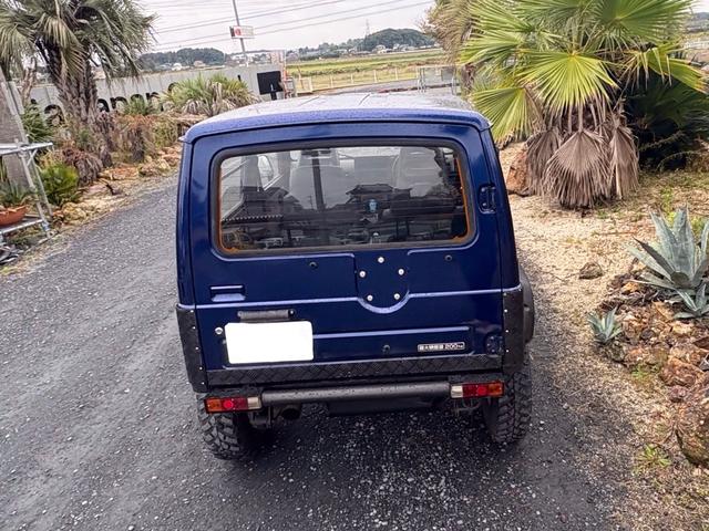 ジムニー HC AC PS 5MT 小型貨物登録車 初度登録R6年車 NOX・PM適合 全塗装 社外リーフリフトアップ 改造公認車 社外マフラー 社外前後バンパー 1型グリル 社外AW MTタイヤ 社外ミラー2名乗車(15枚目)