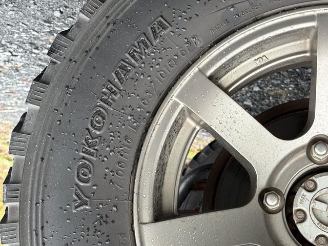 ジムニー HC AC PS 5MT 小型貨物登録車 初度登録R6年車 NOX・PM適合 全塗装 社外リーフリフトアップ 改造公認車 社外マフラー 社外前後バンパー 1型グリル 社外AW MTタイヤ 社外ミラー2名乗車(27枚目)