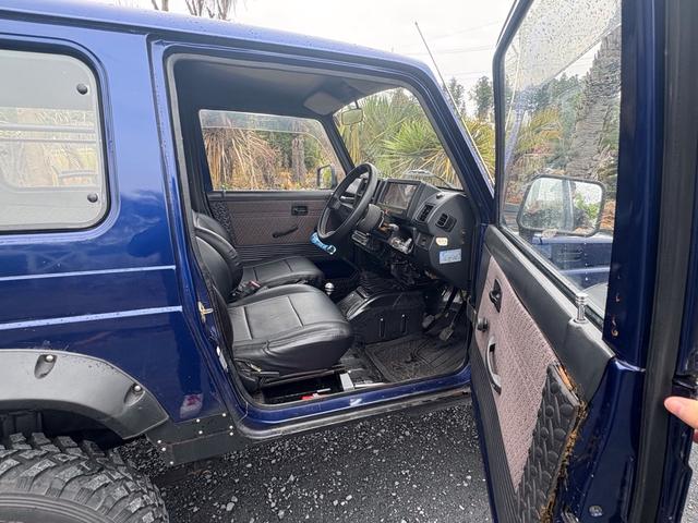 ジムニー HC AC PS 5MT 小型貨物登録車 初度登録R6年車 NOX・PM適合 全塗装 社外リーフリフトアップ 改造公認車 社外マフラー 社外前後バンパー 1型グリル 社外AW MTタイヤ 社外ミラー2名乗車(49枚目)