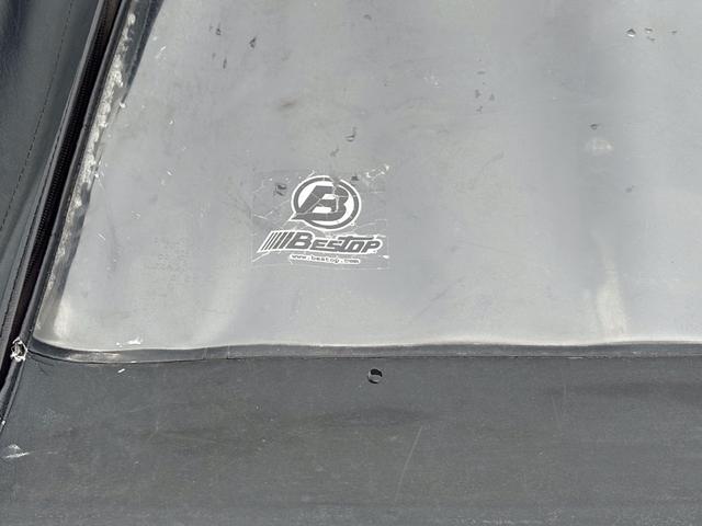 ジムニー CC AC PS 5MT 純正色 社外リーフリフトアップ JA22電動パワステ装着 BRIDEシートフルバケ 外ホイールMTタイヤ 外幌 1型グリル サイドシルガード 外追加メーター MOMOハン ウィンチ(63枚目)