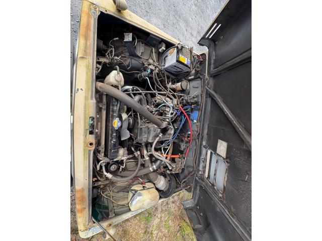 ジムニー スコットリミテッド AC PS 5MT 全塗装 社外フロントバンパー ワンオフ社外テールレンズ ナンバー灯移設 社外AW MTタイヤ 社外シートカバー 社外ハンドル 社外3連追加メーター オーディオレス(55枚目)