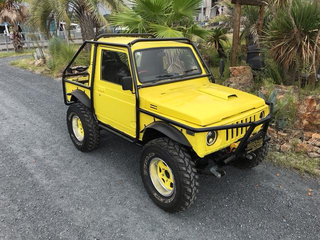 ジムニー サマーウインド　リミテッド　ＡＣ　ＰＳ　５ＭＴ　社外リーフリフトアップ　改造公認車　バンカット車　前後エアロッカー　ダウンギア　油圧電動Ｗパワステ　強化シャフト　ワンオフロールバー　２５５ＭＴタイヤ　ウィンチ　社外前後バンパー（24枚目）