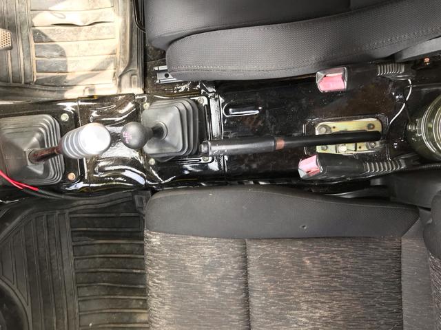 ジムニー サマーウインド　リミテッド　ＡＣ　ＰＳ　５ＭＴ　社外リーフリフトアップ　改造公認車　バンカット車　前後エアロッカー　ダウンギア　油圧電動Ｗパワステ　強化シャフト　ワンオフロールバー　２５５ＭＴタイヤ　ウィンチ　社外前後バンパー（35枚目）