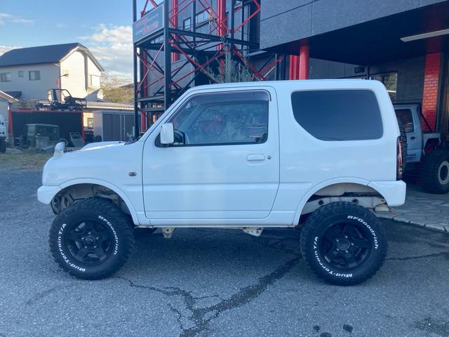 ジムニー XG AC PS PW 5MT 実走行 社外リフトアップキット 社外マフラー 社外LEDテール 社外マフラー 社外AW MTタイヤ 前後社外バンパー フルセグTVナビ バックカメラ ドラレコ 追加メーター(20枚目)