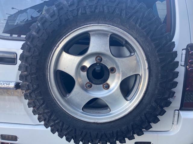 ジムニー XG AC PS PW 5MT 実走行 社外リフトアップキット 社外マフラー 社外LEDテール 社外マフラー 社外AW MTタイヤ 前後社外バンパー フルセグTVナビ バックカメラ ドラレコ 追加メーター(36枚目)