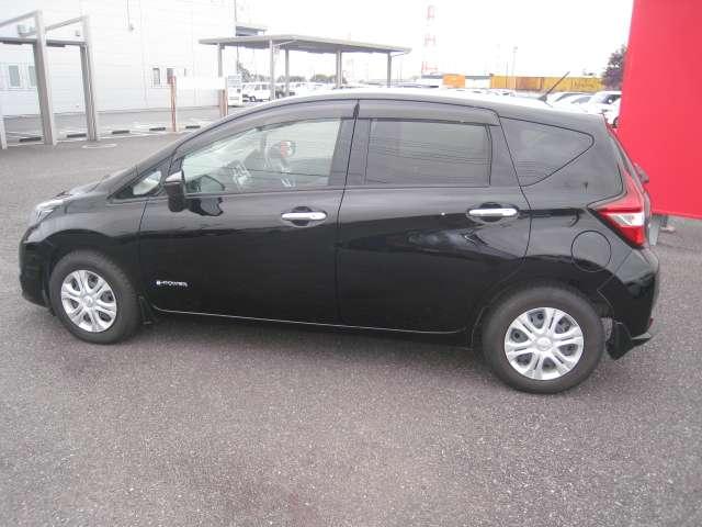 ノート １．２　ｅ－ＰＯＷＥＲ　Ｘ　３６０°カメラ　Ｒカメラ　運転席助手席エアバック　レーンキープ　ＡＵＴＯエアコン　盗難防止システム　ナビＴＶ　サイドカメラ　運転席エアバッグ　キーレスエントリー　ＬＥＤヘッド　ドラレコ　ＥＴＣ車載器（16枚目）