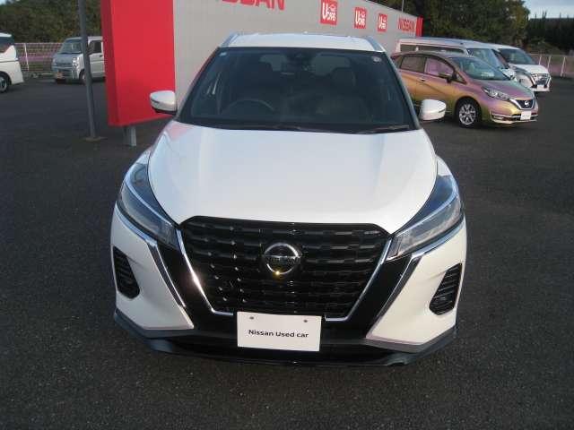 キックス １．２　Ｘ　（ｅ－ＰＯＷＥＲ）　ナビ＆ＴＶ　追従クルコン　スマートキー　ＬＥＤヘッド　レーンアシスト　パワーステアリング　盗難防止システム　ＥＴＣ　整備記録簿有　メモリーナビ　サイドエアバッグ　アルミ　ＡＡＣ　キーレス　Ｉストップ（2枚目）