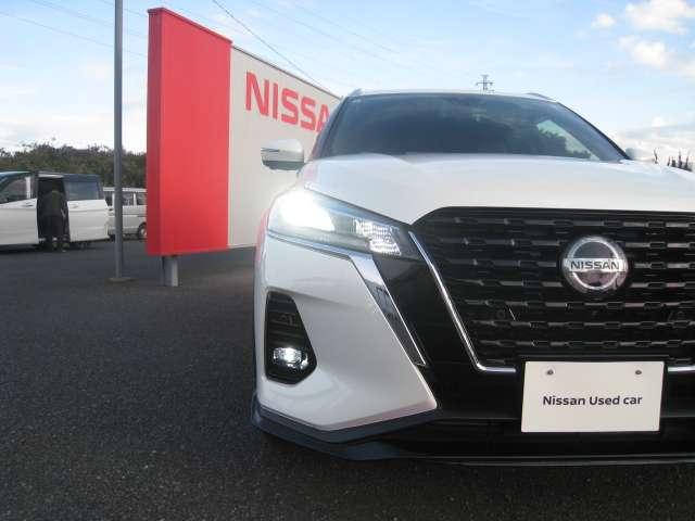 キックス １．２　Ｘ　（ｅ－ＰＯＷＥＲ）　ナビ＆ＴＶ　追従クルコン　スマートキー　ＬＥＤヘッド　レーンアシスト　パワーステアリング　盗難防止システム　ＥＴＣ　整備記録簿有　メモリーナビ　サイドエアバッグ　アルミ　ＡＡＣ　キーレス　Ｉストップ（10枚目）