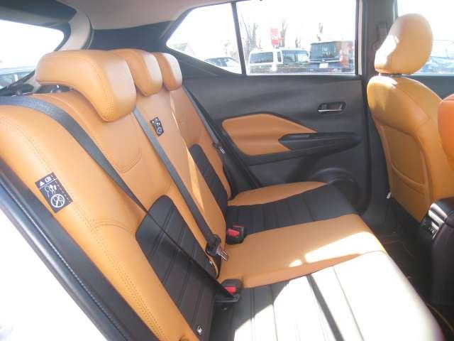 キックス １．２　Ｘ　ツートーン　インテリアエディション　（ｅ－ＰＯＷＥＲ）　エマージェンシーＢ　セキュリティ　アラウンドモニター　Ｒカメラ　ＬＥＤ　エアコン　ドラレコ　スマートキー　記録簿　ＥＴＣ　メモリーナビ　サイドエアバック　ＡＷ　キーレス　寒冷地仕様　ワンセグＴＶ（19枚目）