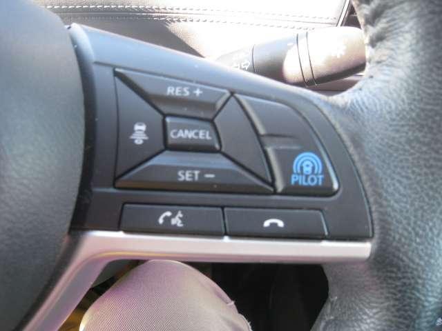 セレナ 1.2 e-POWER ハイウェイスター V 360°カメラ エマジェンシーブレーキ スマキー バックカメラ 禁煙 LED レーンアシスト 点検記録簿付 ETC ドラレコ Aストップ イモビ フルオートエアコン アルミホイール エアバック ABS(9枚目)