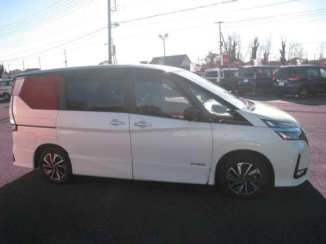 セレナ 1.2 e-POWER ハイウェイスター V 360°カメラ エマジェンシーブレーキ スマキー バックカメラ 禁煙 LED レーンアシスト 点検記録簿付 ETC ドラレコ Aストップ イモビ フルオートエアコン アルミホイール エアバック ABS(11枚目)