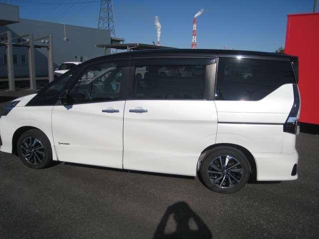 セレナ 1.2 e-POWER ハイウェイスター V 360°カメラ エマジェンシーブレーキ スマキー バックカメラ 禁煙 LED レーンアシスト 点検記録簿付 ETC ドラレコ Aストップ イモビ フルオートエアコン アルミホイール エアバック ABS(15枚目)