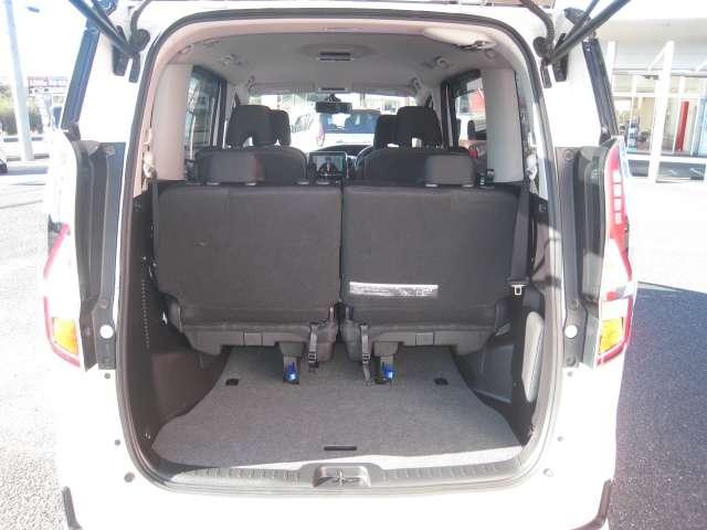 セレナ 1.2 e-POWER ハイウェイスター V 360°カメラ エマジェンシーブレーキ スマキー バックカメラ 禁煙 LED レーンアシスト 点検記録簿付 ETC ドラレコ Aストップ イモビ フルオートエアコン アルミホイール エアバック ABS(16枚目)