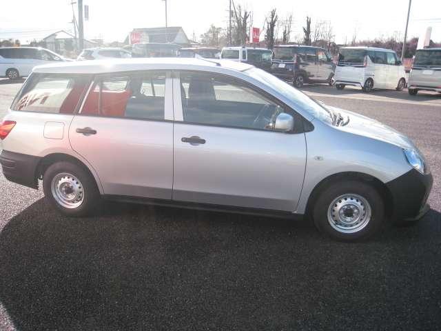 ＮＶ１５０ＡＤ １．５　ＶＥ　Ｂカメ　エマージェンシーブレーキ　パワーウインドウ　ＰＳ　キーレス　ＥＴＣ　車線逸脱警報　ナビＴＶ　ワンセグ　エアバッグ　運転席助手席エアバック　エアコン　メモリーナビ　ＡＢＳ　メンテナンスノート（9枚目）