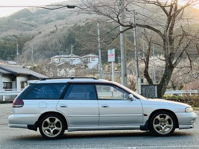 レガシィツーリングワゴン ＧＴ－Ｂ　基本装備　エアコン　パワーステアリング　パワーウィンドウ　４ＷＤ（4枚目）