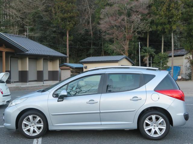 ２０７ ＳＷ　オートエアコン　ガラスルーフ　パノラミックルーフ　ＥＴＣ車載器　ＡＢＳ（5枚目）