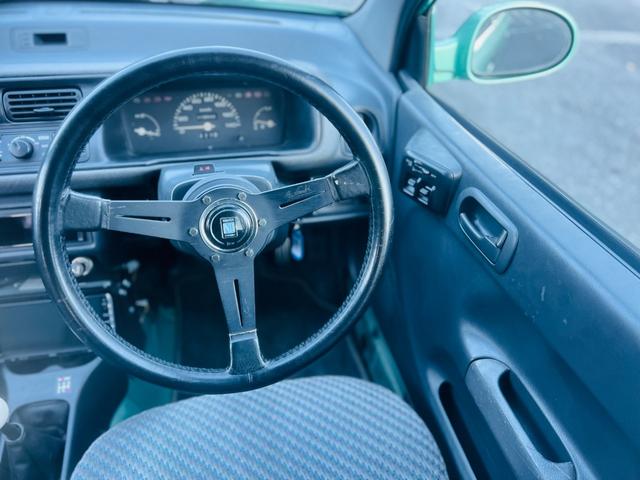 トゥデイ Ｊｉ　５速マニュアル　社外ハンドル　タイミングベルト交換済（29枚目）