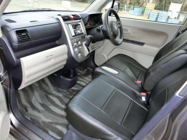 ゼスト Ｇ　フルフラットシート　Ｗエアバッグ　キーレス　ベンチシート　パワーステアリング　衝突安全ボディ　エアコン　パワーウィンドウ　ＡＢＳ　エアバッグ（13枚目）