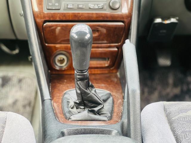 レグナム ST 5速マニュアル タイミングチェーン式 4WD ETC(11枚目)