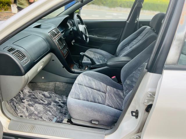 レグナム ST 5速マニュアル タイミングチェーン式 4WD ETC(13枚目)