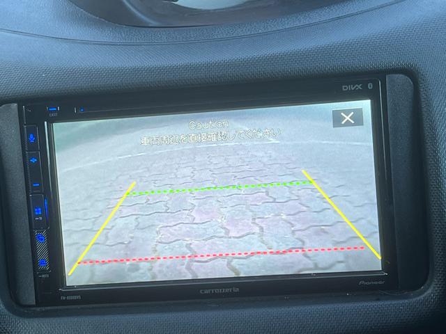 エッセ カスタム　５速マニュアル　ＡＣ　ＰＳ　ＰＷ　リモコンキー　ＥＴＣ　衝突安全ボディ　イモビライザー　エアバッグ　バックカメラ　ＷエアＢ（32枚目）