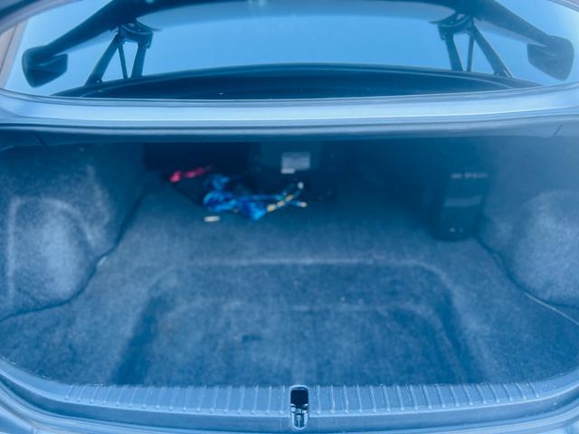 ＲＸ－８ タイプＥ　エアバッグ　助手席エアバッグ　横滑り防止　オートクルーズ　パワステ　寒冷地仕様　ＥＴＣ付　黒革シート　キーレス　パワーウィンドウ　衝突安全ボディ　ＡＢＳ　電動パワーシート　ＡＵＴＯエアコン（22枚目）