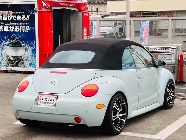 ニュービートルカブリオレ ベースグレード　社外ＡＷ　社外足回り　ヘッドライト（8枚目）