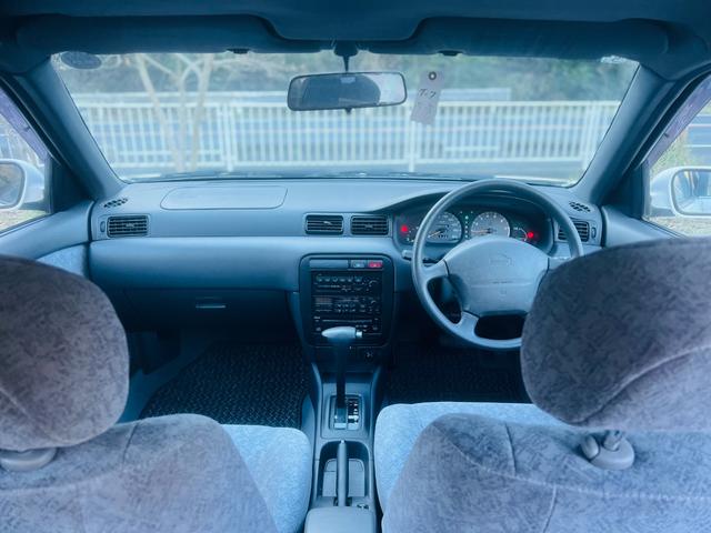 サニー スーパーサルーン　エアコン　エアバック　パワステ　パワーウインド（12枚目）